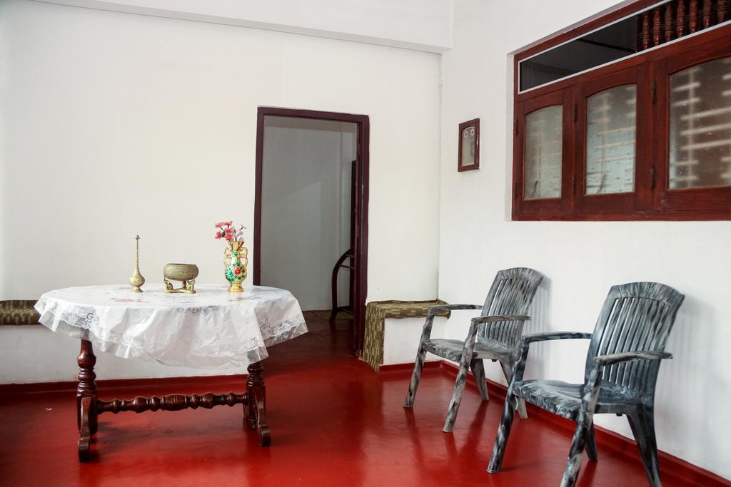 Desitha Family House Hotel Mirissa Ngoại thất bức ảnh